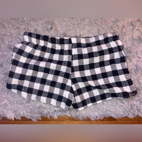 5B Style Short Shorts - Picture 4 of 4